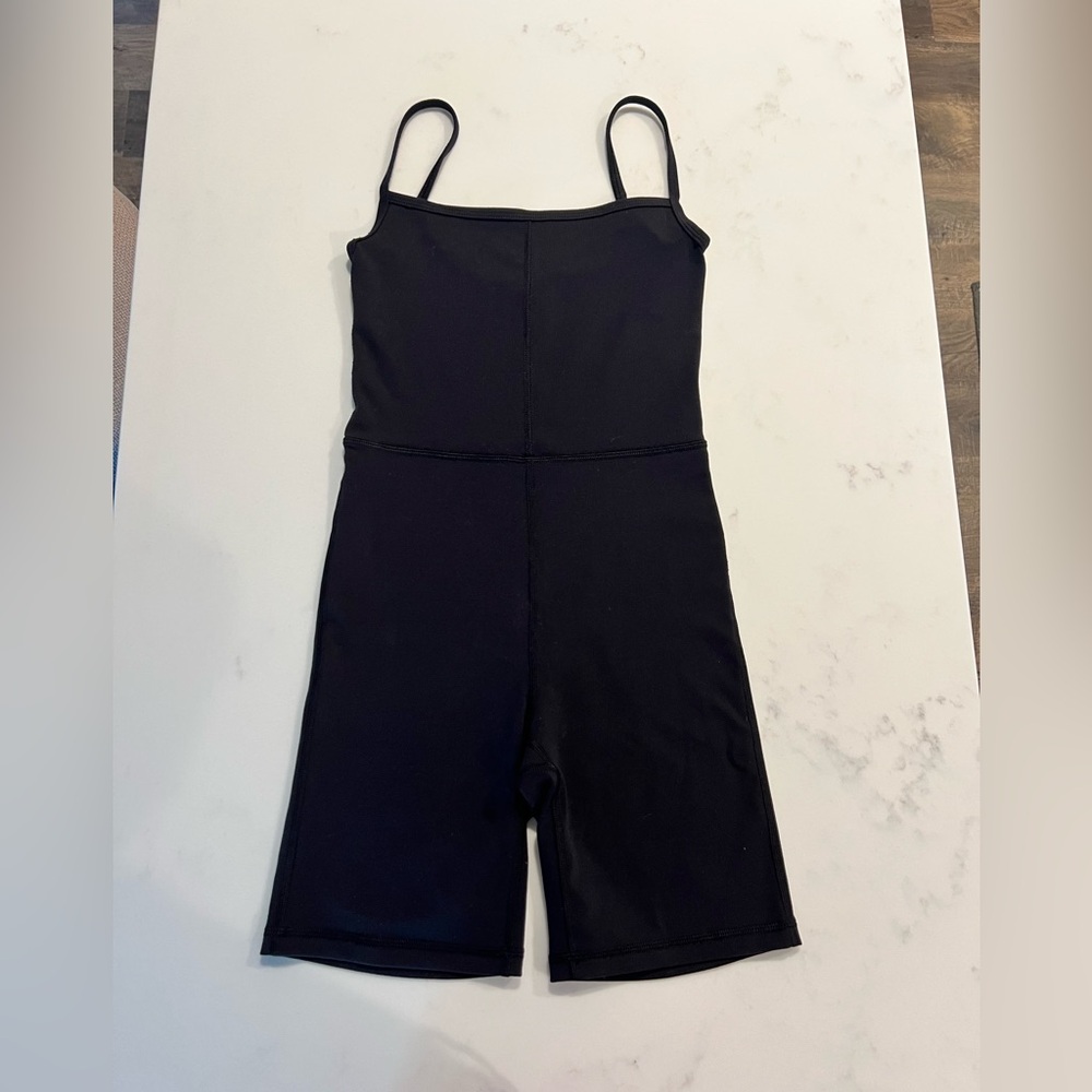 Wilfred Free Black Athletic Romper 7in